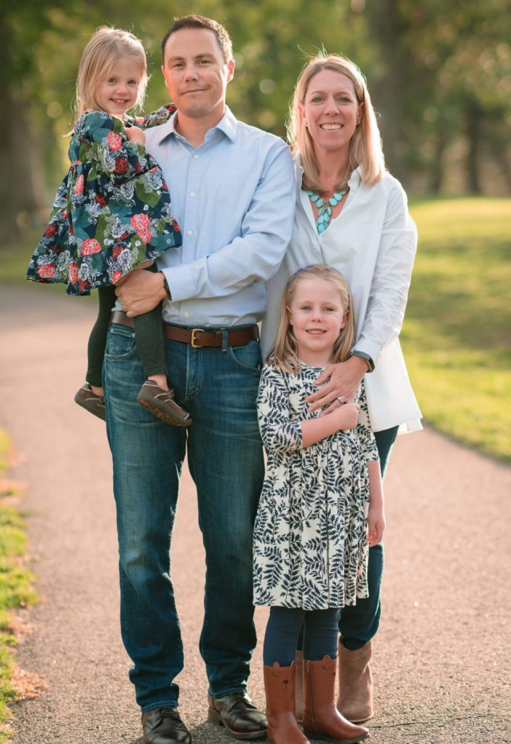 Taylor Hulett's Happy Family Photos